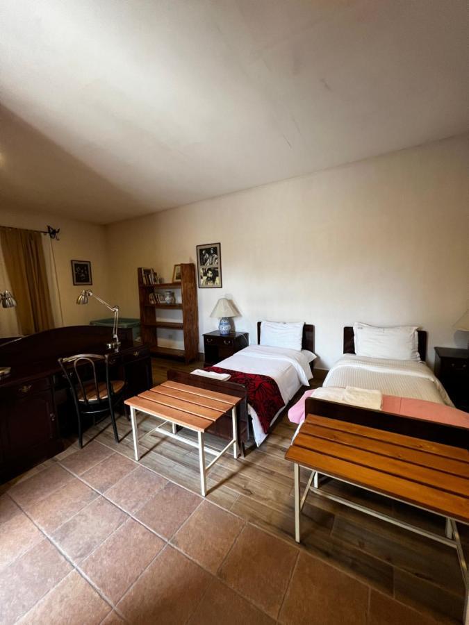 Villa Kars Gjoemri Buitenkant foto
