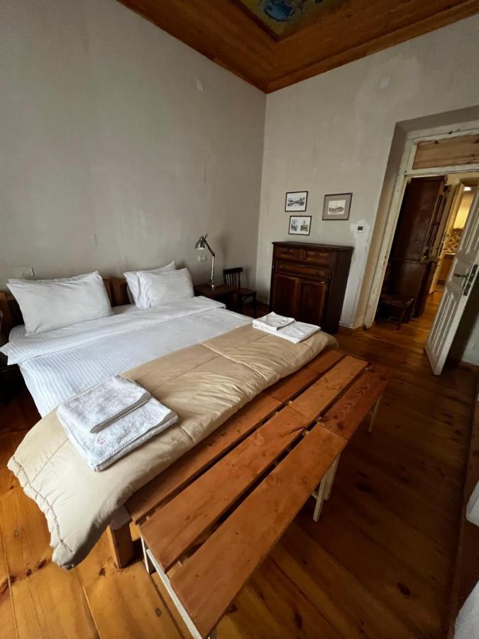 Villa Kars Gjoemri Buitenkant foto
