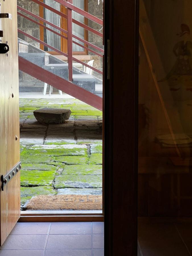 Villa Kars Gjoemri Buitenkant foto