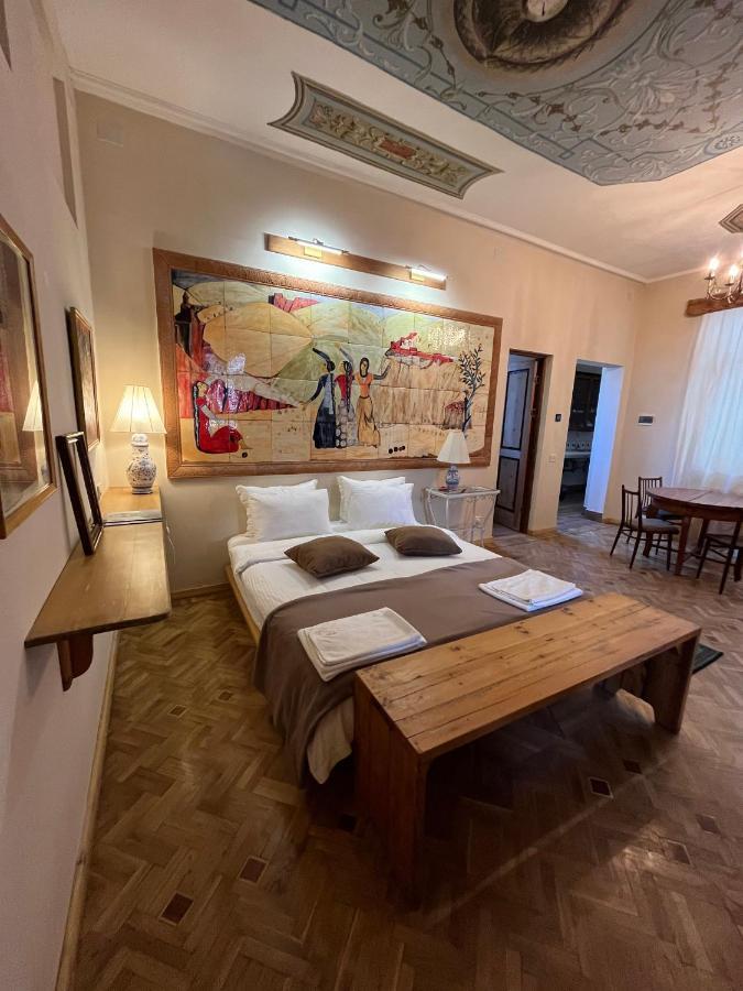 Villa Kars Gjoemri Buitenkant foto